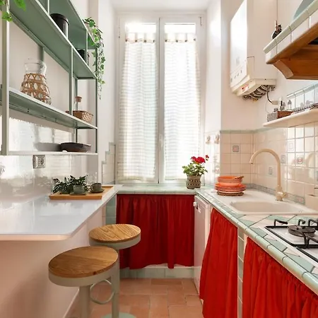 דירה Elegant Beachfront House In The Heart Of Ostia רומא