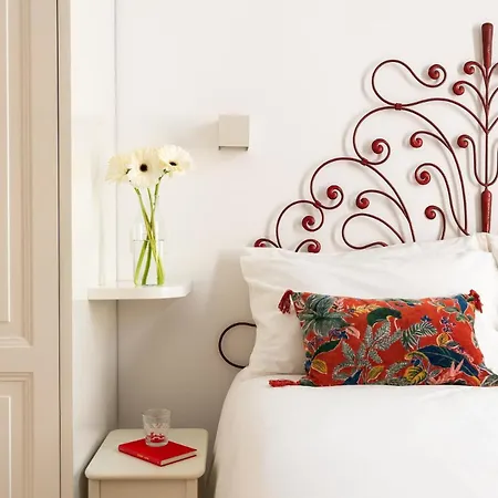 Apartmán Elegant Beachfront House In The Heart Of Ostia *